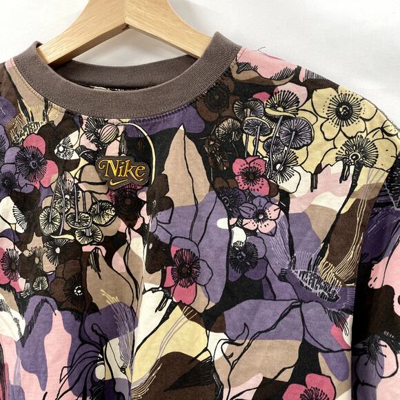 Nike purple floral cropped boxy tee - Picture 3 of 5